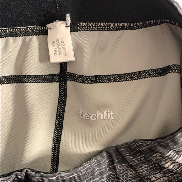 Grey Adidas Capris - Picture 5 of 6